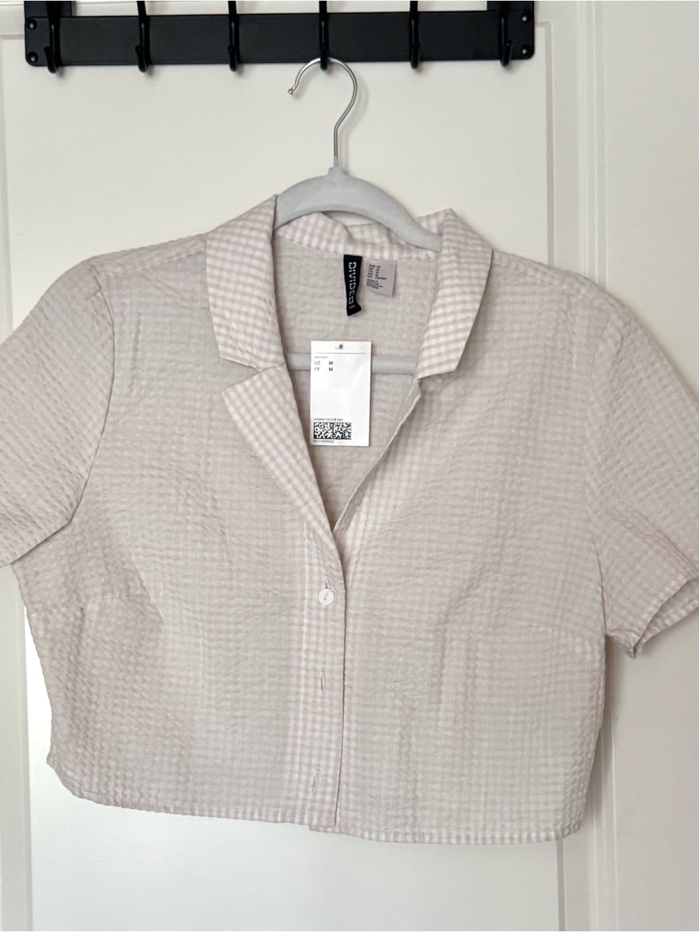 H&M Cream Textured Cropped Button-Up Top